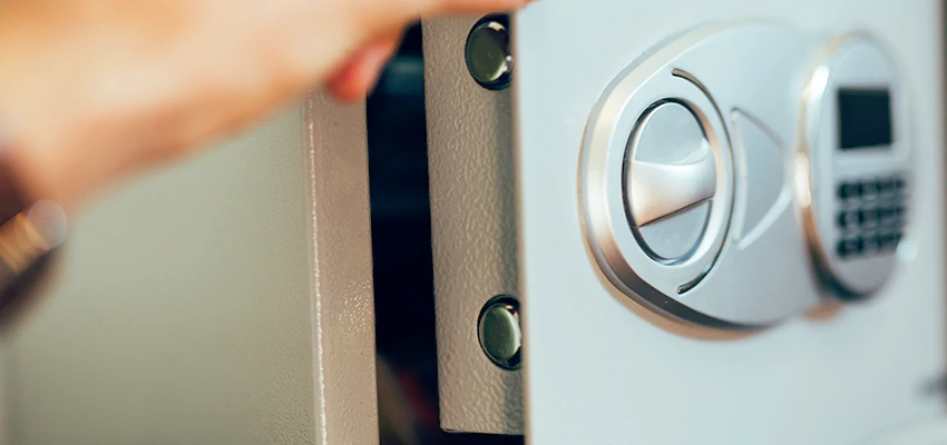 Fingerprint Safe Openers in San Leandro, CA